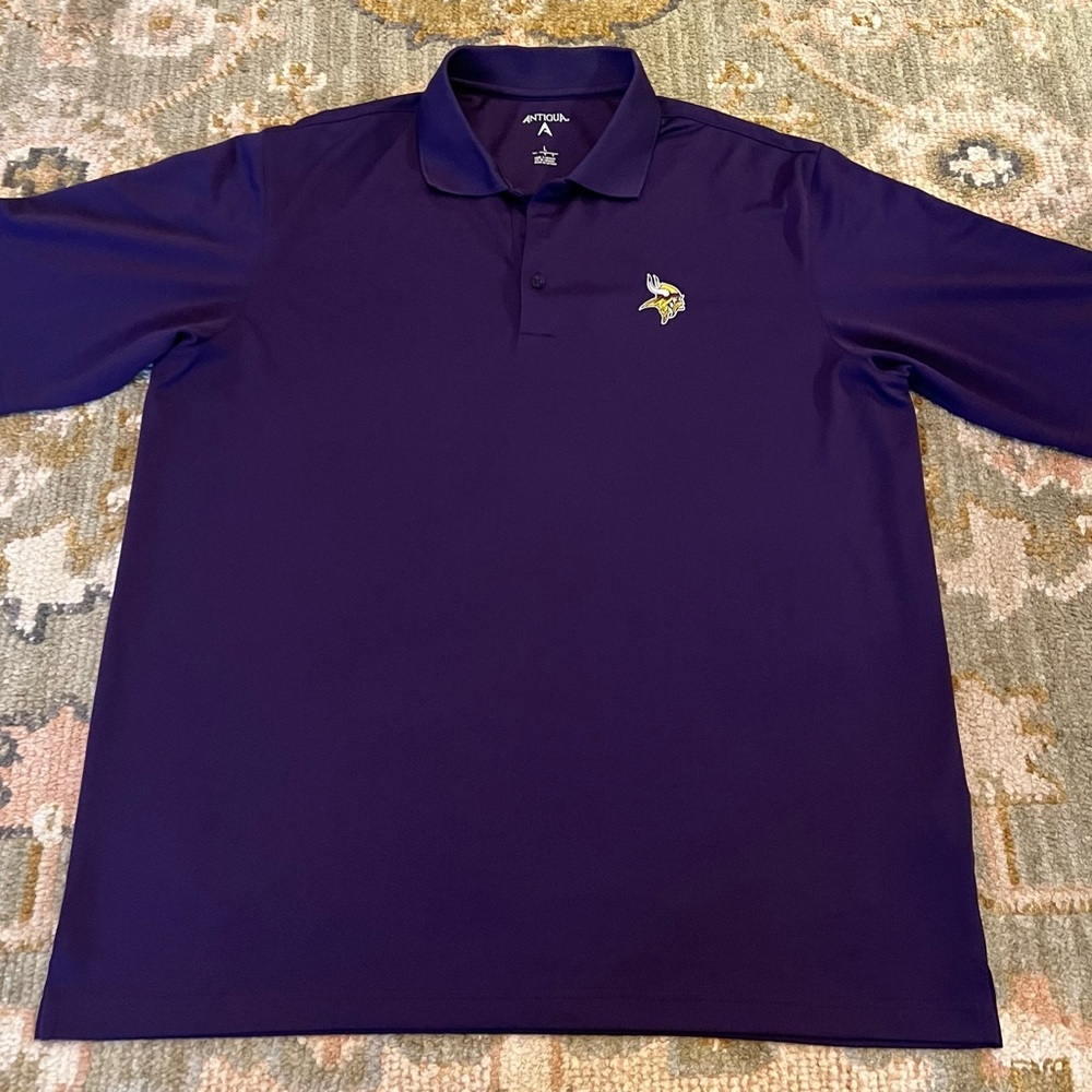Minnesota Vikings Antigua Polo‎ Shirt Color Purple Men’s Size Large